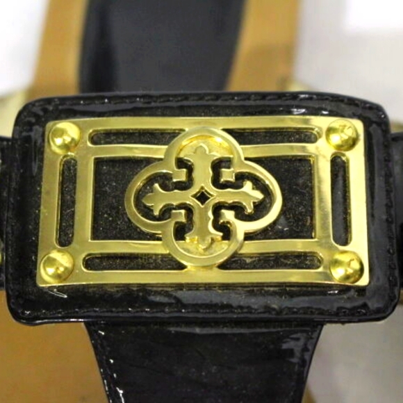 ISOLA Black Patent Leather Thong Style Flip Flop Sandals W/Gold Decor  Size: 6.5 - Picture 6 of 6